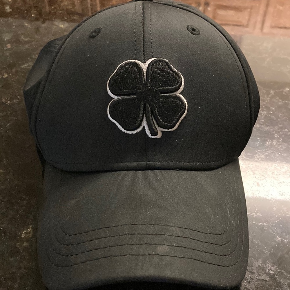 L/XL gently worn Live Lucky hat